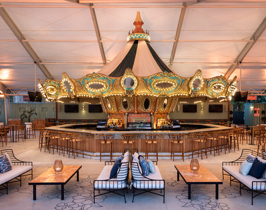 about-03 - Carousel Club Gulfstream Park